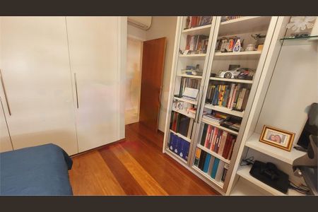 Apartamento à venda com 117m², 3 quartos e 1 vaga