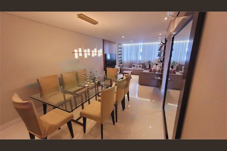 Apartamento à venda com 117m², 3 quartos e 1 vaga