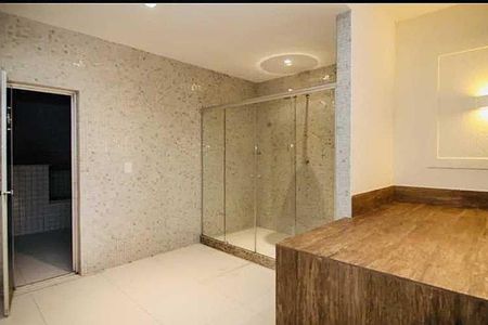 Apartamento à venda com 129m², 4 quartos e 2 vagas