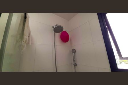 Apartamento à venda com 48m², 2 quartos e 1 vaga Apartamento à venda com 48m², 2 quartos e 1 vagaBanheiro Social