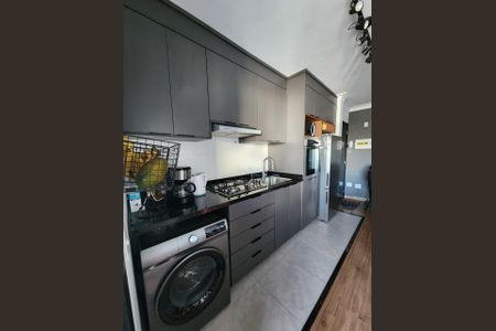 Apartamento à venda com 48m², 2 quartos e 1 vaga Apartamento à venda com 48m², 2 quartos e 1 vagaCozinha