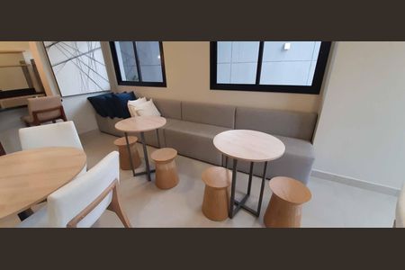 Apartamento à venda com 48m², 2 quartos e 1 vaga Apartamento à venda com 48m², 2 quartos e 1 vagaÁrea comum