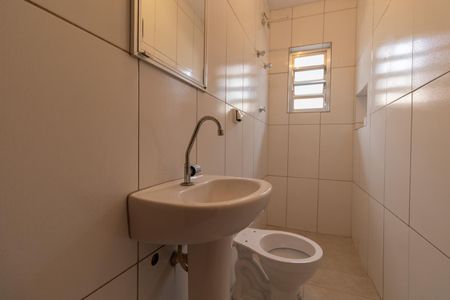 Casa à venda com 80m², 3 quartos e 1 vagaBanheiro