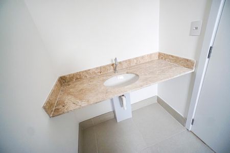 Apartamento para alugar com 100m², 2 quartos e 2 vagasLavabo