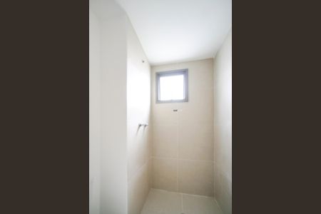 Apartamento para alugar com 100m², 2 quartos e 2 vagasBanheiro da suíte