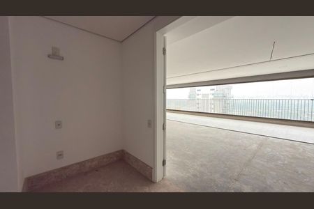 Apartamento à venda com 280m², 4 quartos e 4 vagasFoto 39