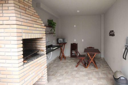 Apartamento para alugar com 38m², 2 quartos e sem vaga Apartamento para alugar com 38m², 2 quartos e sem vagaÁrea comum - Churrasqueira