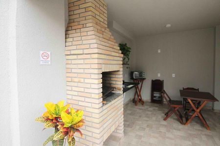 Apartamento para alugar com 38m², 2 quartos e sem vaga Apartamento para alugar com 38m², 2 quartos e sem vagaÁrea comum - Churrasqueira