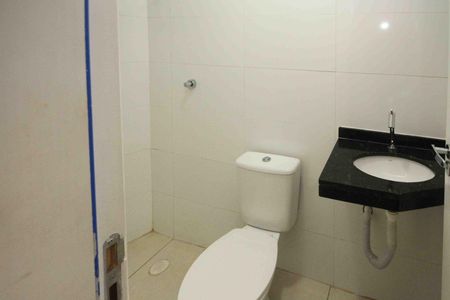 Apartamento para alugar com 38m², 2 quartos e sem vaga Apartamento para alugar com 38m², 2 quartos e sem vagaBanheiro da Suíte