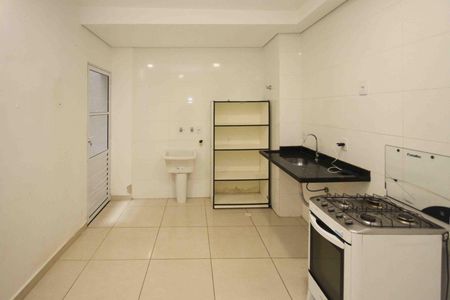 Apartamento para alugar com 38m², 2 quartos e sem vaga Apartamento para alugar com 38m², 2 quartos e sem vagaCozinha e Área de Serviço