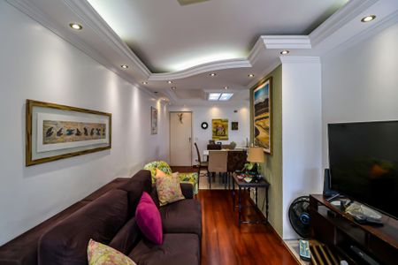 Apartamento à venda com 80m², 3 quartos e 1 vaga Apartamento à venda com 80m², 3 quartos e 1 vagaSala