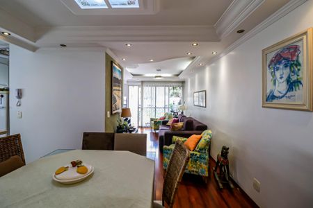 Apartamento à venda com 80m², 3 quartos e 1 vaga Apartamento à venda com 80m², 3 quartos e 1 vagaSala