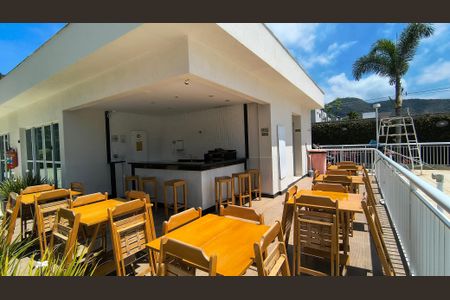 Apartamento à venda com 74m², 2 quartos e 1 vagaÁrea Comum