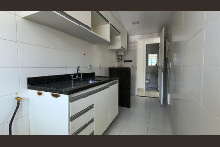 Apartamento à venda com 74m², 2 quartos e 1 vagaCozinha e Área de Serviço