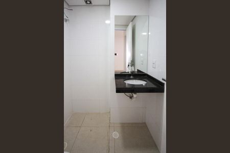 Apartamento para alugar com 35m², 2 quartos e 1 vaga Apartamento para alugar com 35m², 2 quartos e 1 vagaBanheiro