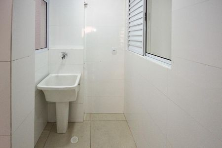 Apartamento para alugar com 35m², 2 quartos e 1 vaga Apartamento para alugar com 35m², 2 quartos e 1 vagaÁrea de Serviço