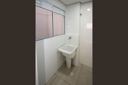 Apartamento para alugar com 35m², 2 quartos e 1 vaga Apartamento para alugar com 35m², 2 quartos e 1 vagaÁrea de Serviço