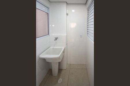 Apartamento para alugar com 35m², 2 quartos e 1 vaga Apartamento para alugar com 35m², 2 quartos e 1 vagaÁrea de Serviço