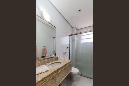 Apartamento para alugar com 65m², 2 quartos e sem vagaBanheiro Social