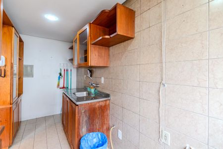 Apartamento para alugar com 65m², 2 quartos e sem vagaCozinha e Área de Serviço