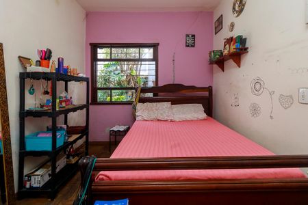 Casa à venda com 298m², 3 quartos e 3 vagas Casa à venda com 298m², 3 quartos e 3 vagasQuarto 1