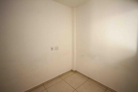 Quarto 1 de apartamento para alugar com 2 quartos, 34m² em Cidade Mãe do Céu, São Paulo