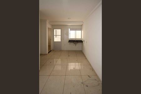 Apartamento para alugar com 34m², 2 quartos e 1 vaga Apartamento para alugar com 34m², 2 quartos e 1 vagaSala/Cozinha