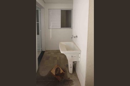 Apartamento para alugar com 34m², 2 quartos e 1 vaga Apartamento para alugar com 34m², 2 quartos e 1 vagaÁrea de Serviço