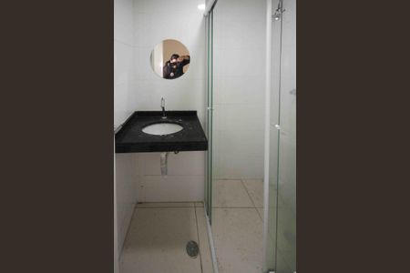 Apartamento para alugar com 34m², 2 quartos e 1 vaga Apartamento para alugar com 34m², 2 quartos e 1 vagaBanheiro