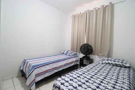 Quarto 1 de apartamento para alugar com 2 quartos, 47m² em Gávea, Uberlândia