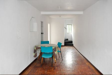 Casa à venda com 115m², 4 quartos e 3 vagas Casa à venda com 115m², 4 quartos e 3 vagasSala 1