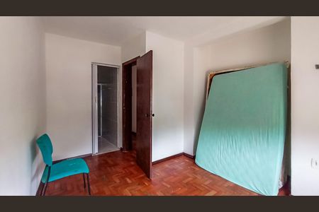 Casa à venda com 115m², 4 quartos e 3 vagas Casa à venda com 115m², 4 quartos e 3 vagasSuíte