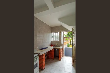 Casa à venda com 115m², 4 quartos e 3 vagas Casa à venda com 115m², 4 quartos e 3 vagasCozinha