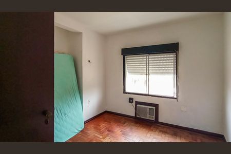 Casa à venda com 115m², 4 quartos e 3 vagas Casa à venda com 115m², 4 quartos e 3 vagasSuíte