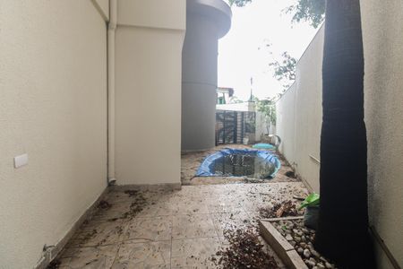 Casa para alugar com 350m², 3 quartos e 4 vagas Casa para alugar com 350m², 3 quartos e 4 vagasQuintal e Piscina