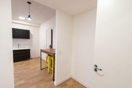 Apartamento à venda com 36m², 1 quarto e sem vaga Apartamento à venda com 36m², 1 quarto e sem vagaEscritório