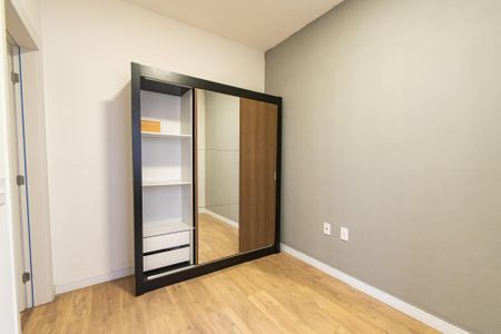 Quarto de apartamento à venda com 1 quarto, 36m² em Vila Independencia, São Paulo