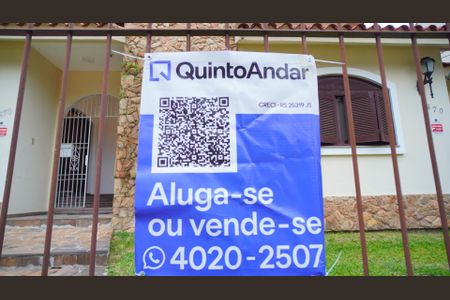 Casa à venda com 546m², 4 quartos e 9 vagas Casa à venda com 546m², 4 quartos e 9 vagasPlaca do imóvel