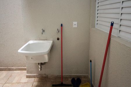 Apartamento à venda com 42m², 2 quartos e 1 vagaÁrea de Serviço