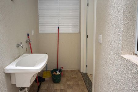 Apartamento à venda com 42m², 2 quartos e 1 vagaÁrea de Serviço