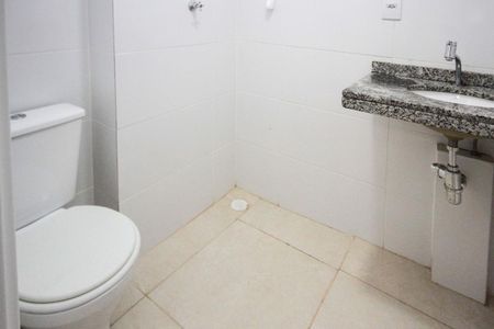 Apartamento à venda com 42m², 2 quartos e 1 vagaBanheiro Social