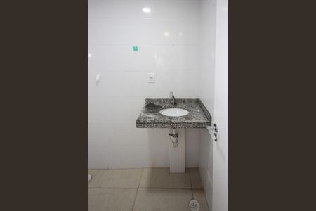 Apartamento à venda com 42m², 2 quartos e 1 vagaBanheiro Social