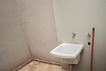 Apartamento à venda com 42m², 2 quartos e 1 vagaÁrea de Serviço