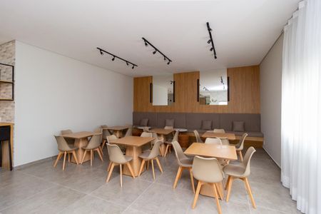 Apartamento para alugar com 43m², 2 quartos e sem vagaÁrea comum