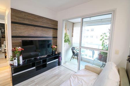 Sala/Cozinha de apartamento para alugar com 1 quarto, 39m² em Santo Amaro, São Paulo