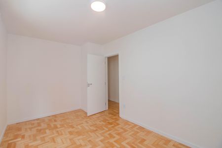 Quarto 1 de apartamento à venda com 2 quartos, 73m² em Independência, Porto Alegre