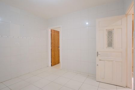 Cozinha de casa para alugar com 1 quarto, 60m² em Penha de França, São Paulo