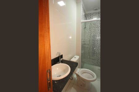 Apartamento para alugar com 40m², 2 quartos e sem vagaBanheiro