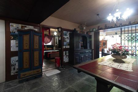 Casa à venda com 400m², 4 quartos e 4 vagasSala 2