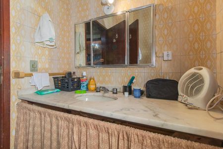 Casa à venda com 400m², 4 quartos e 4 vagasBanheiro Social